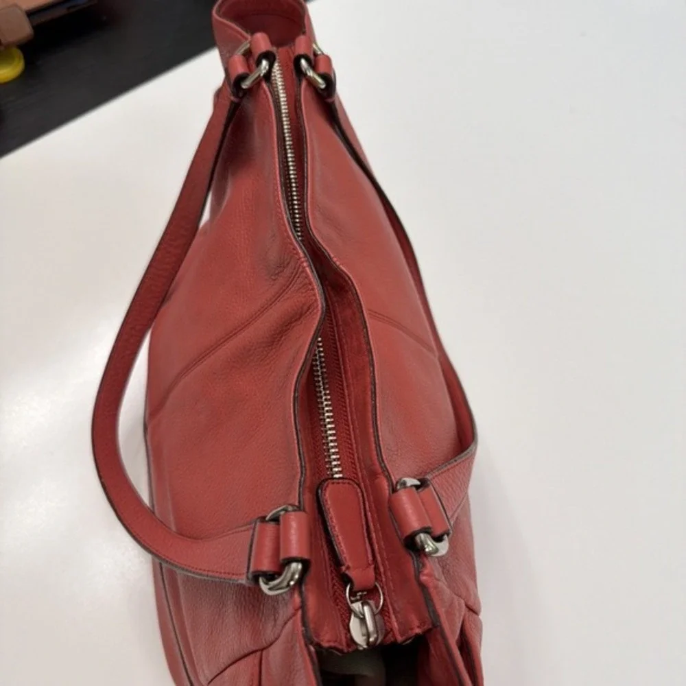 Coach F23284 Pebbled Leather Hobo Shoulder Bag Coral Red Zip Top.    ‎   5171